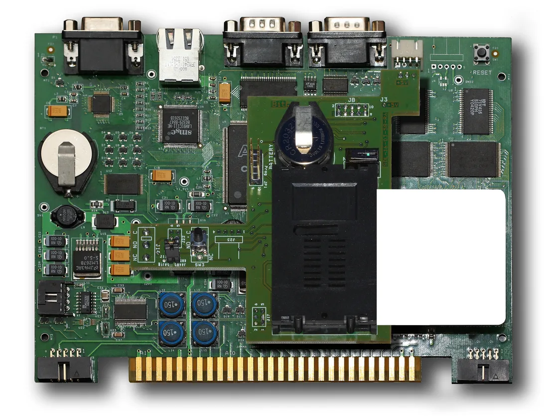 Merlino Board: scheda embedded FPGA con addon lettore smart card